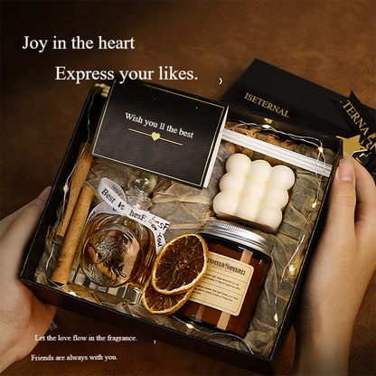 "Aromatherapy Candle Gift Set — Holiday Souvenir, Premium Fragrance Gift, Ambiance Decor Box."